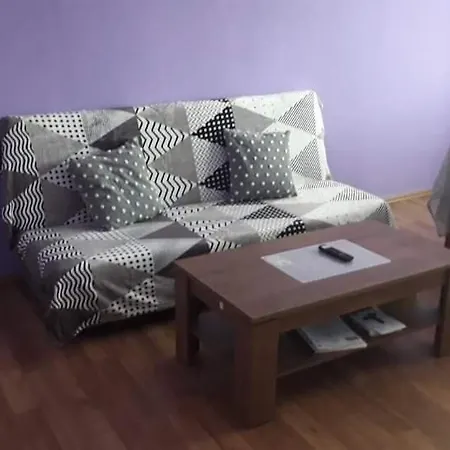 Drakula Hostel *